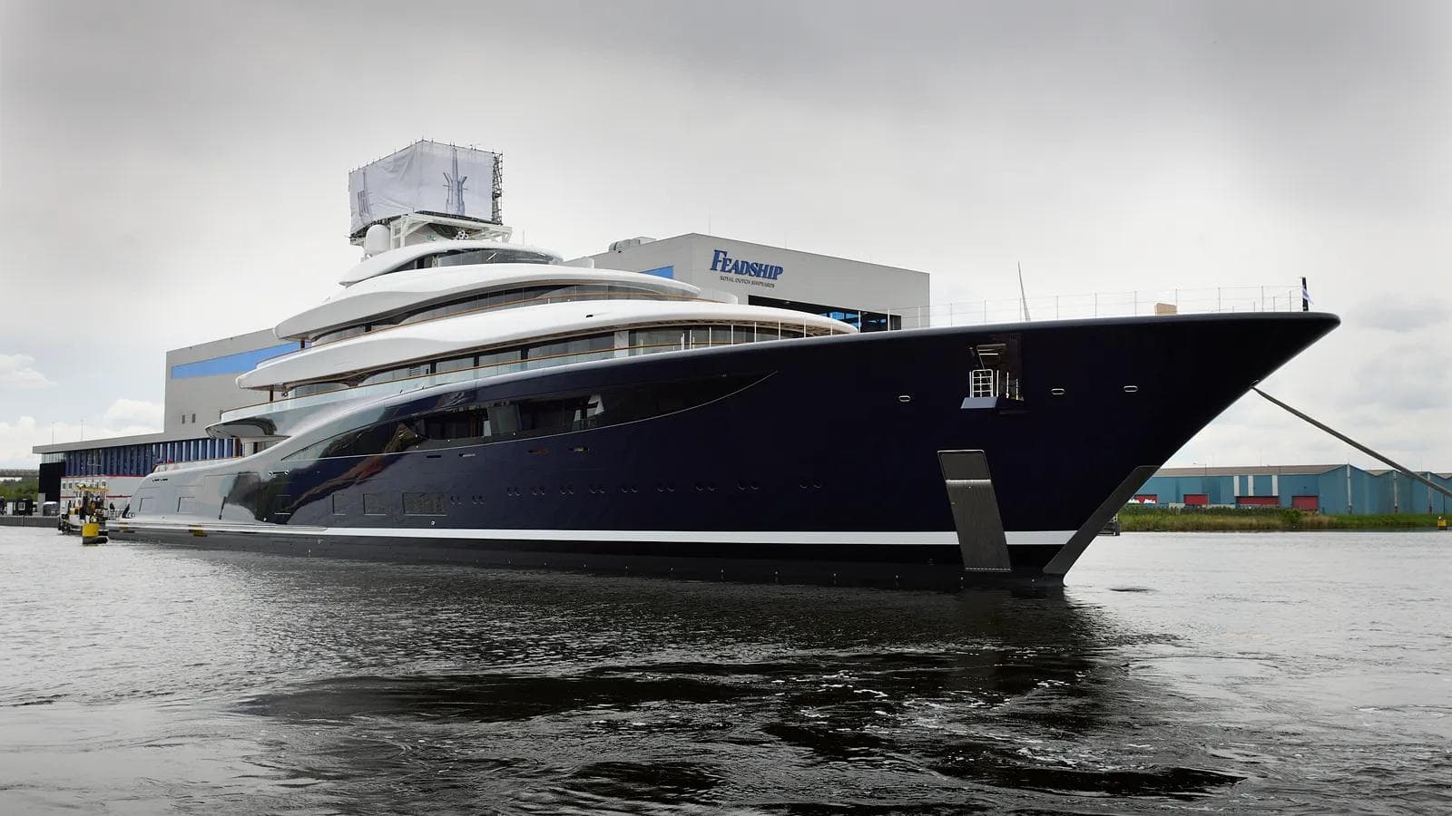 Project 821 on Feadship yard