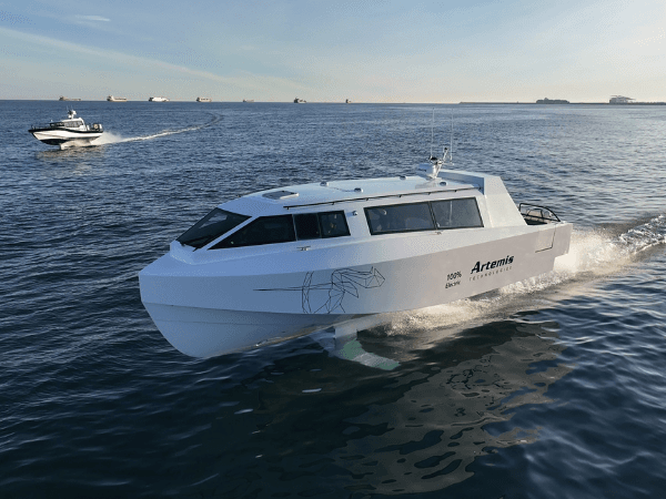 Artemis EF-12 Escape