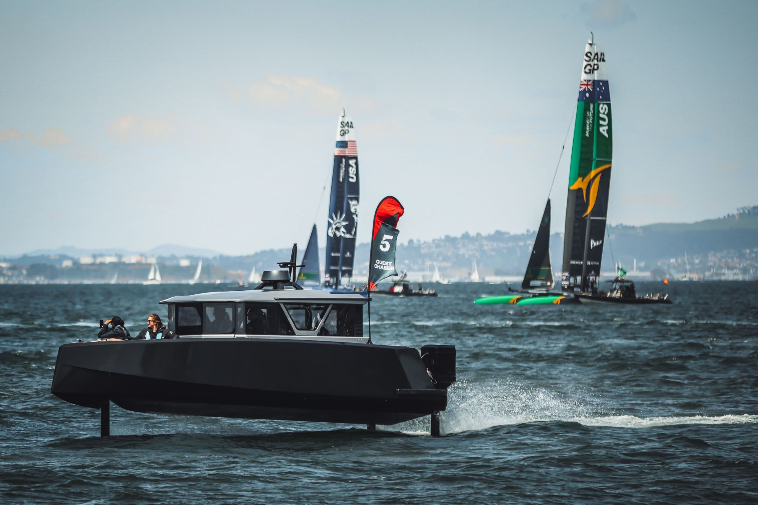 Electric boat high performance